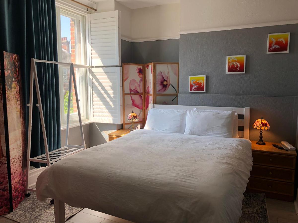 مبيت وإفطار كانتربيري Carena House المظهر الخارجي الصورة
